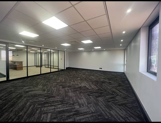 691M² OFFICE TO LET IN ROSEBANK